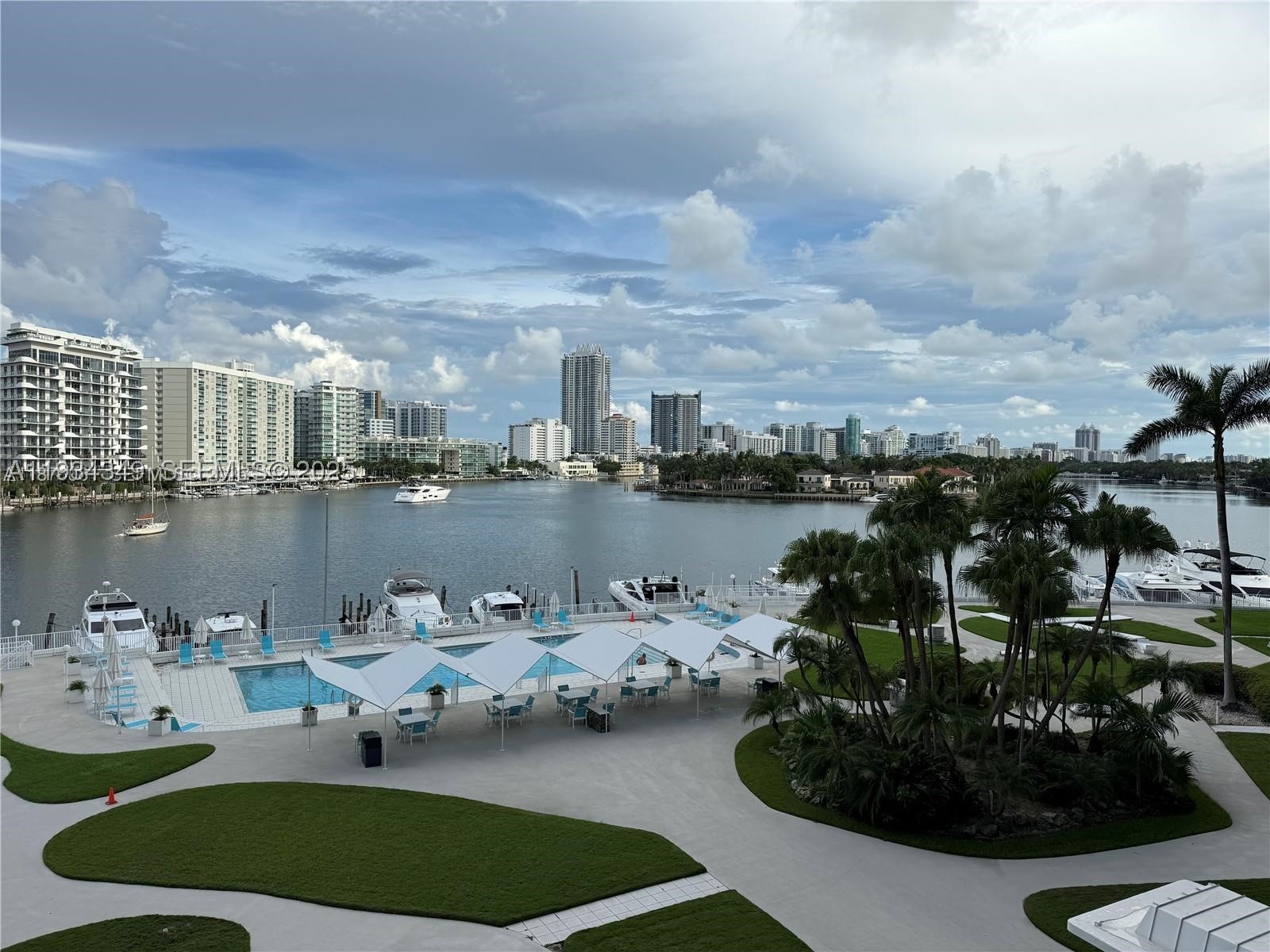 900 Bay Dr #315, Miami Beach FL 33141