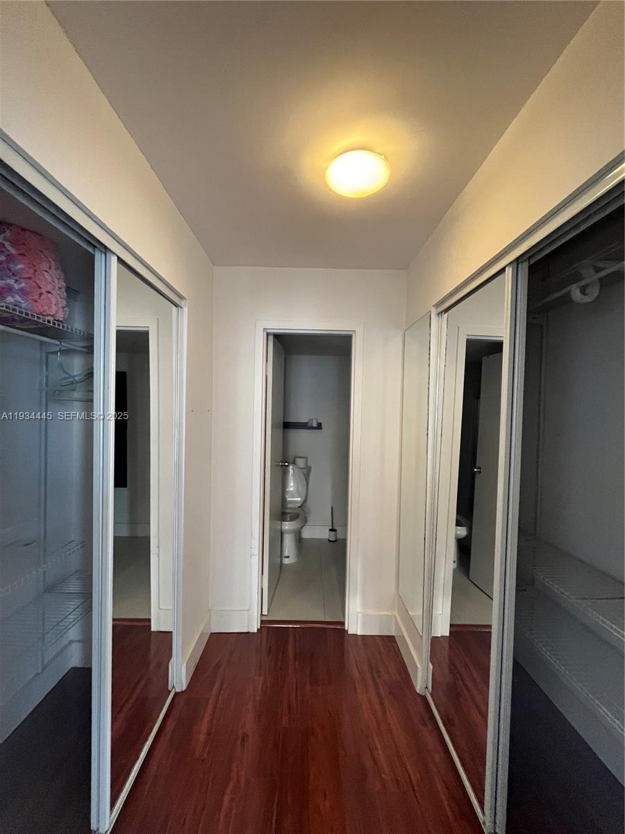 200 SE 15th Rd #11I, Miami FL 33129