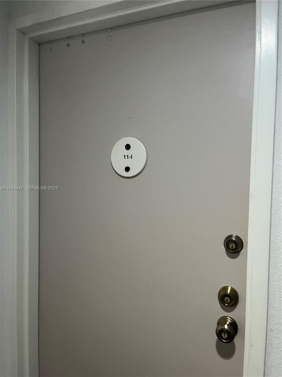 200 SE 15th Rd #11I, Miami FL 33129