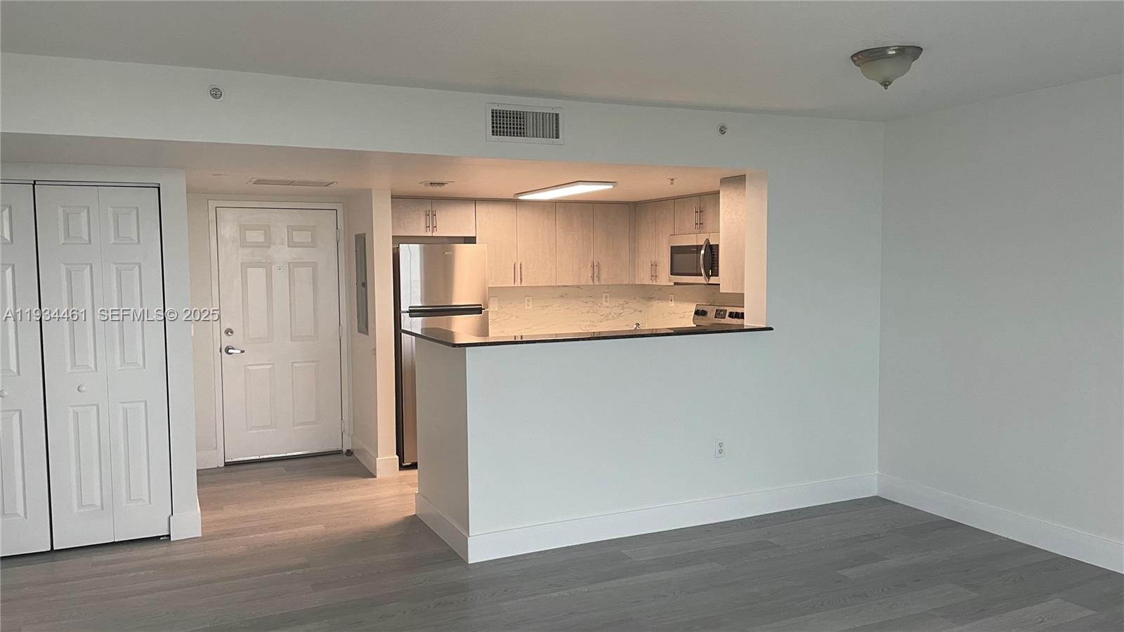 3000 Coral Way #1509, Miami FL 33145