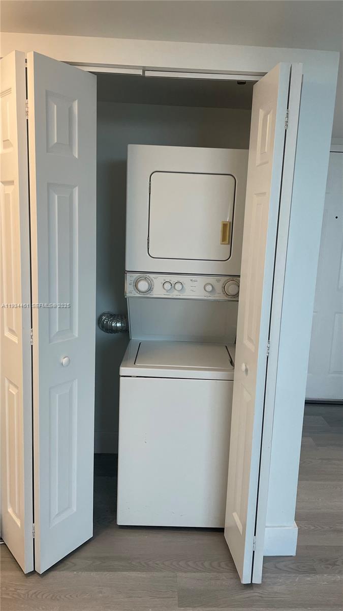 3000 Coral Way #1509, Miami FL 33145