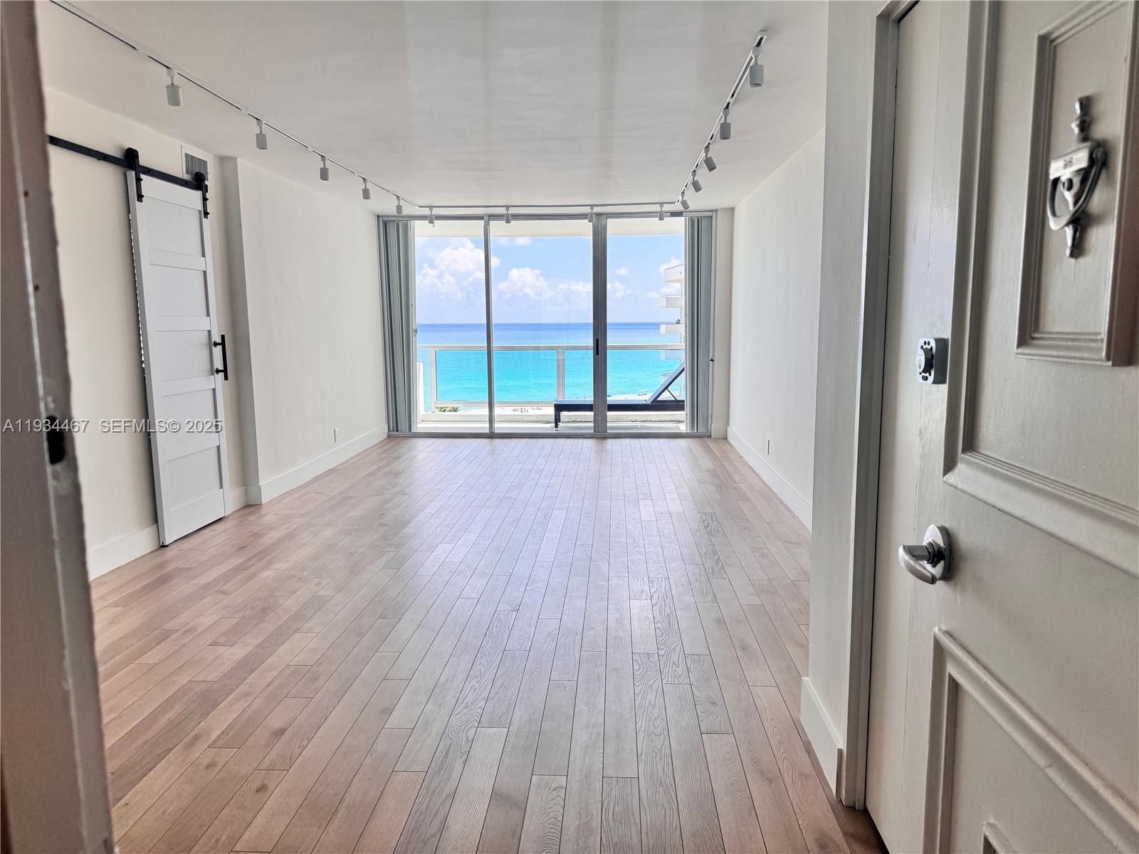 5161 Collins Ave #916, Miami Beach FL 33140