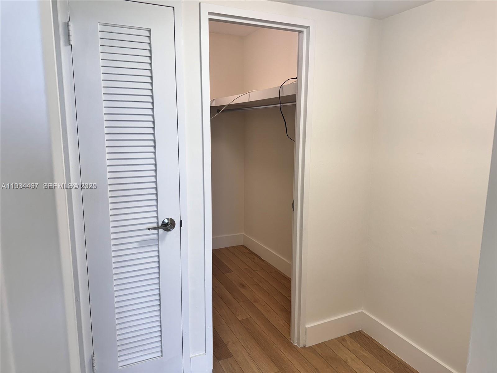 5161 Collins Ave #916, Miami Beach FL 33140