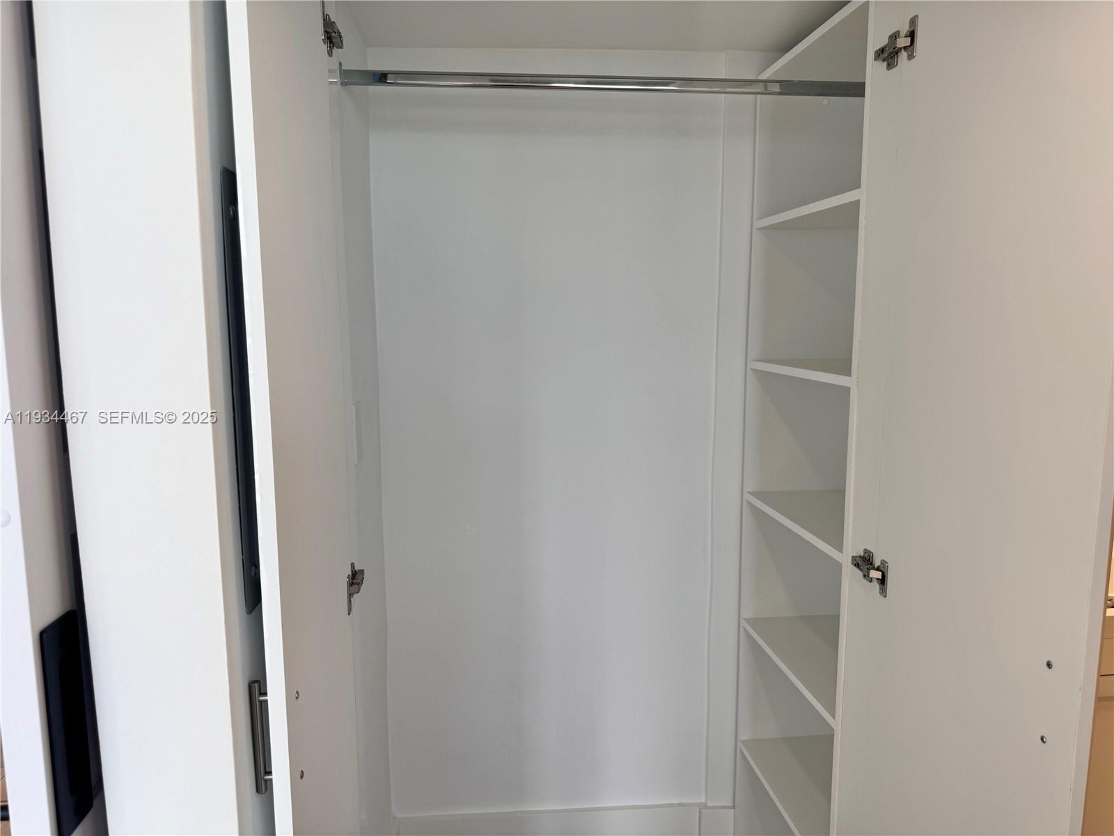 5161 Collins Ave #916, Miami Beach FL 33140