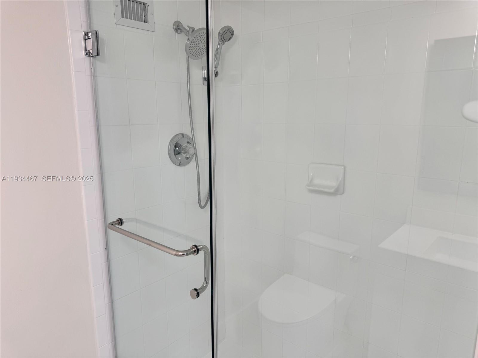 5161 Collins Ave #916, Miami Beach FL 33140