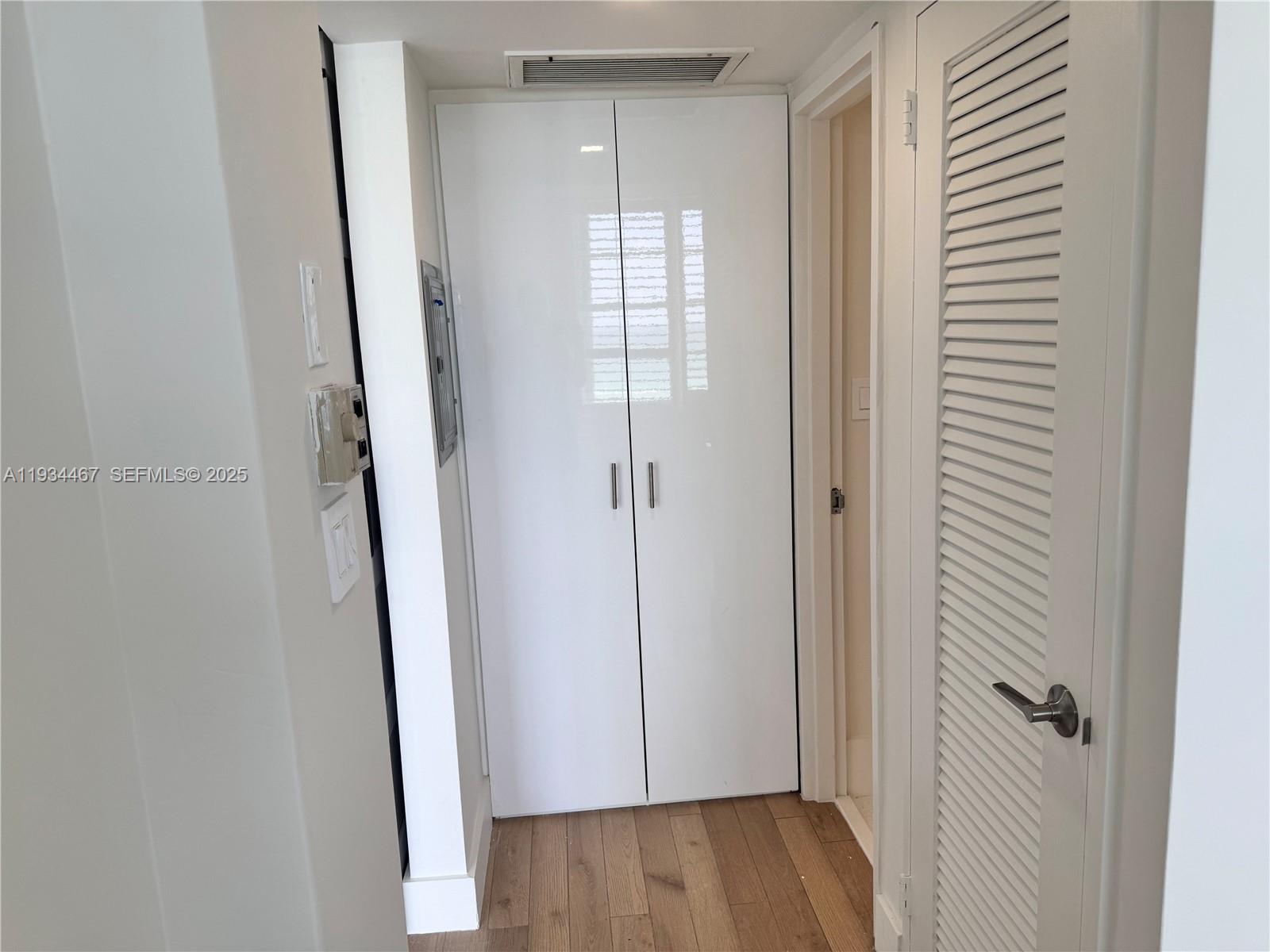 5161 Collins Ave #916, Miami Beach FL 33140