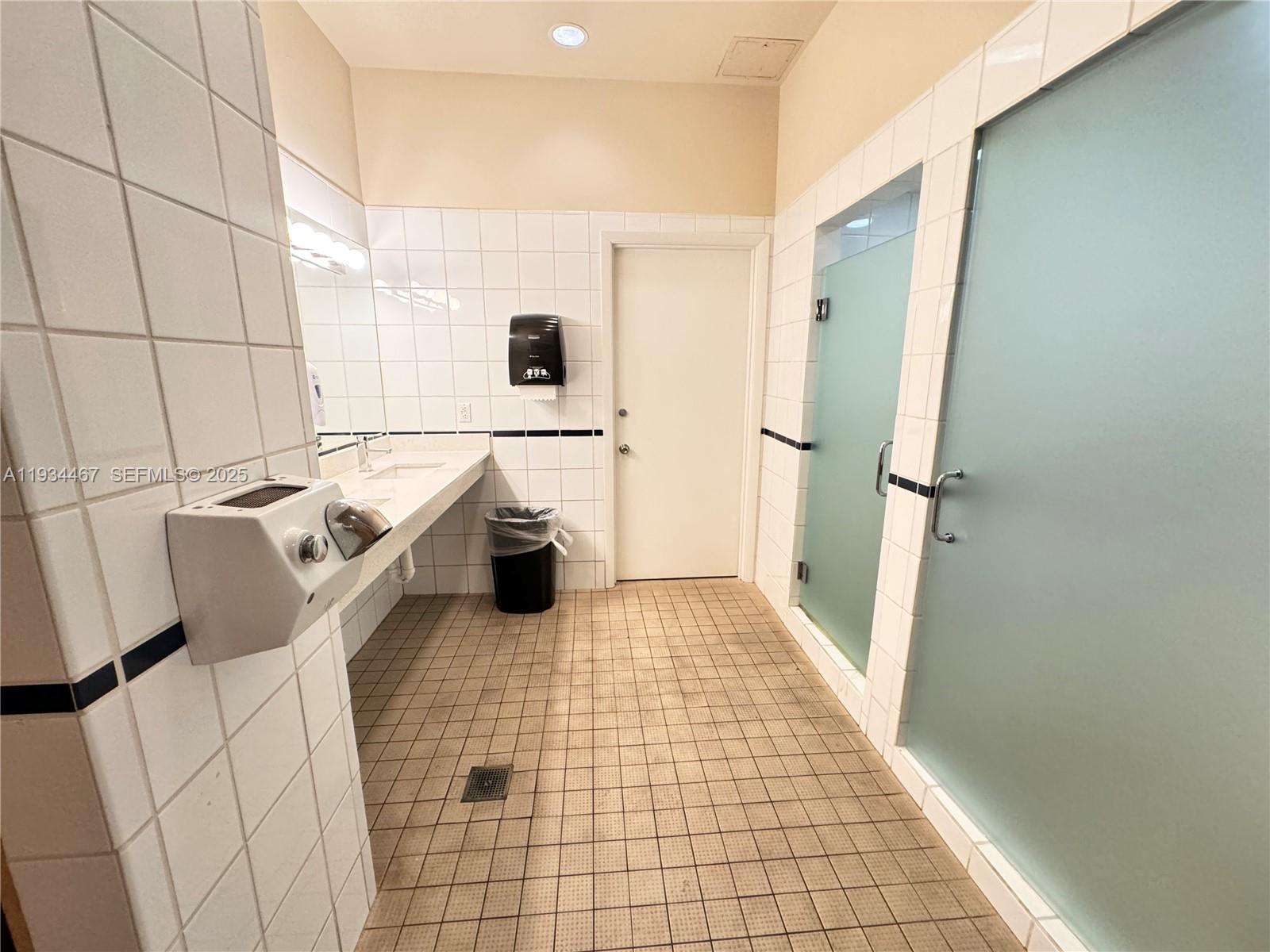 5161 Collins Ave #916, Miami Beach FL 33140