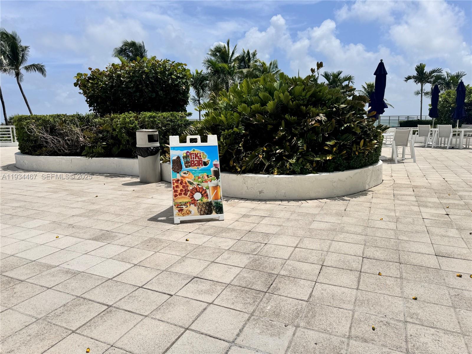5161 Collins Ave #916, Miami Beach FL 33140