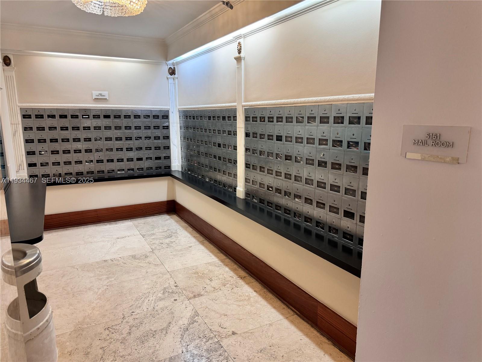 5161 Collins Ave #916, Miami Beach FL 33140