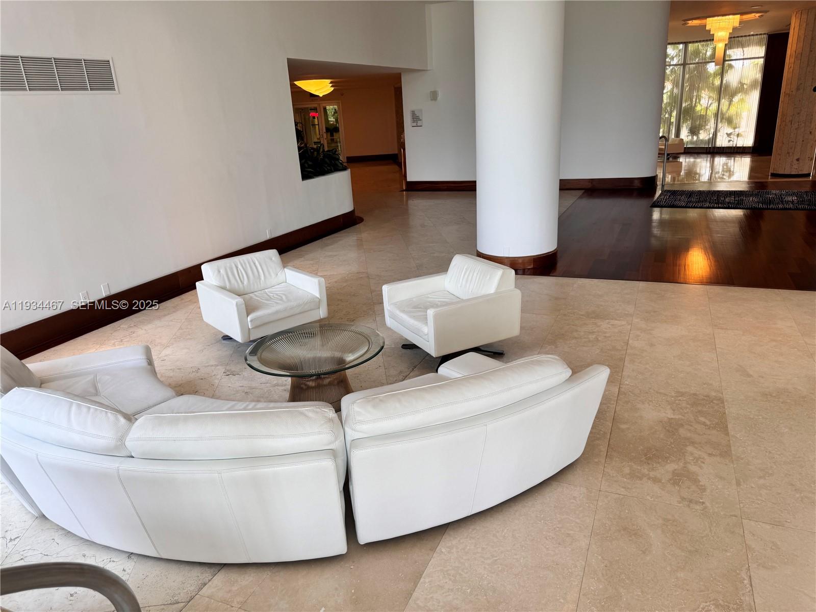 5161 Collins Ave #916, Miami Beach FL 33140