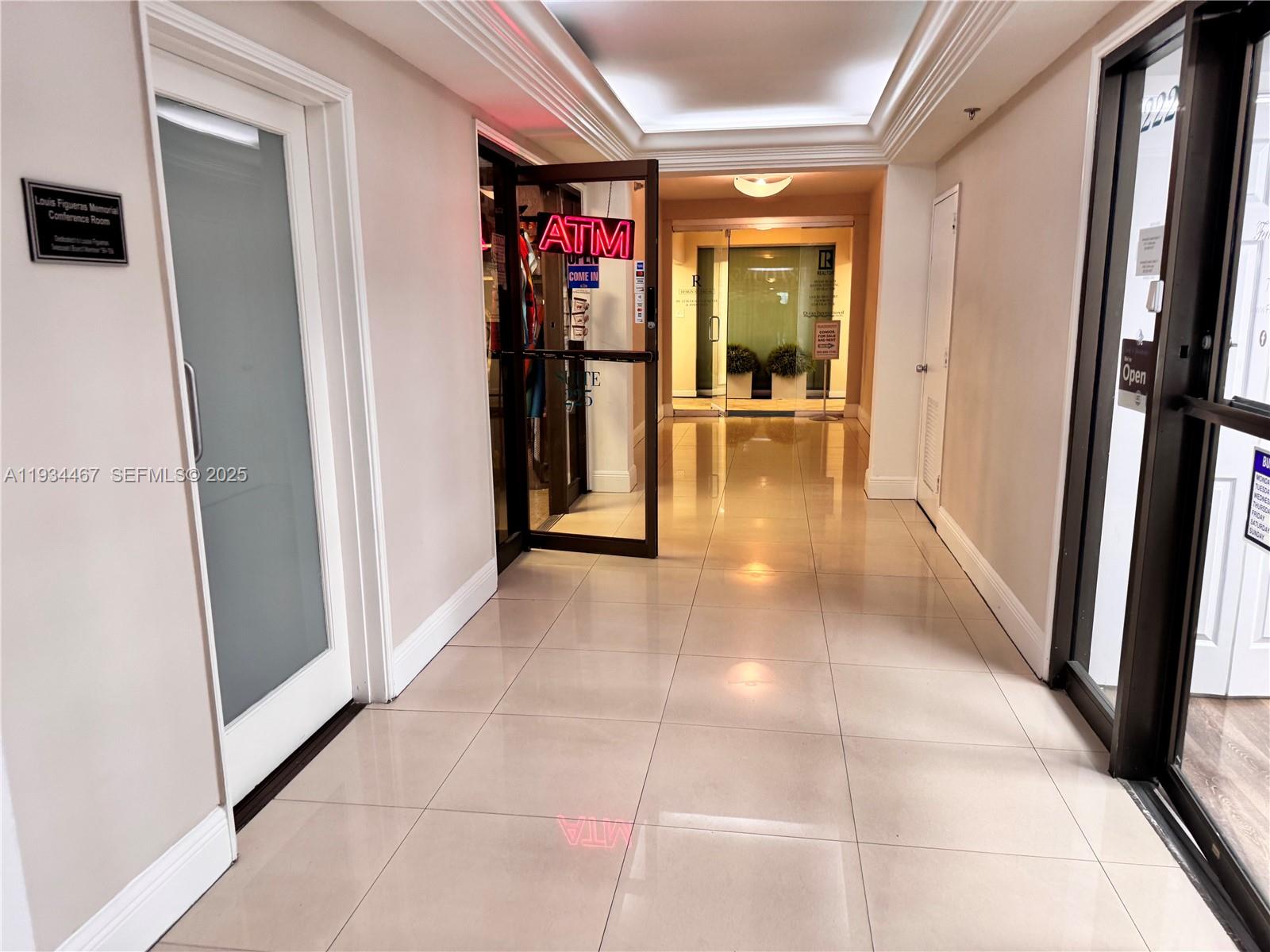 5161 Collins Ave #916, Miami Beach FL 33140