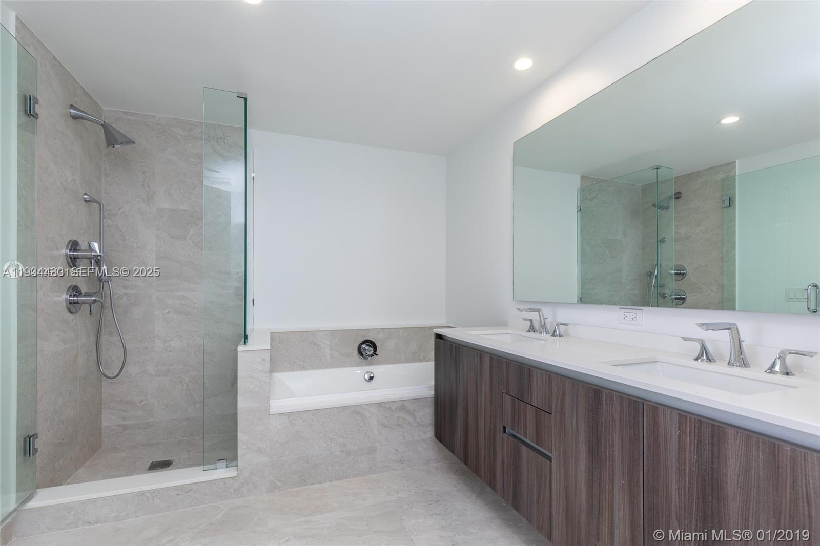 488 NE 18th St #1600, Miami FL 33132