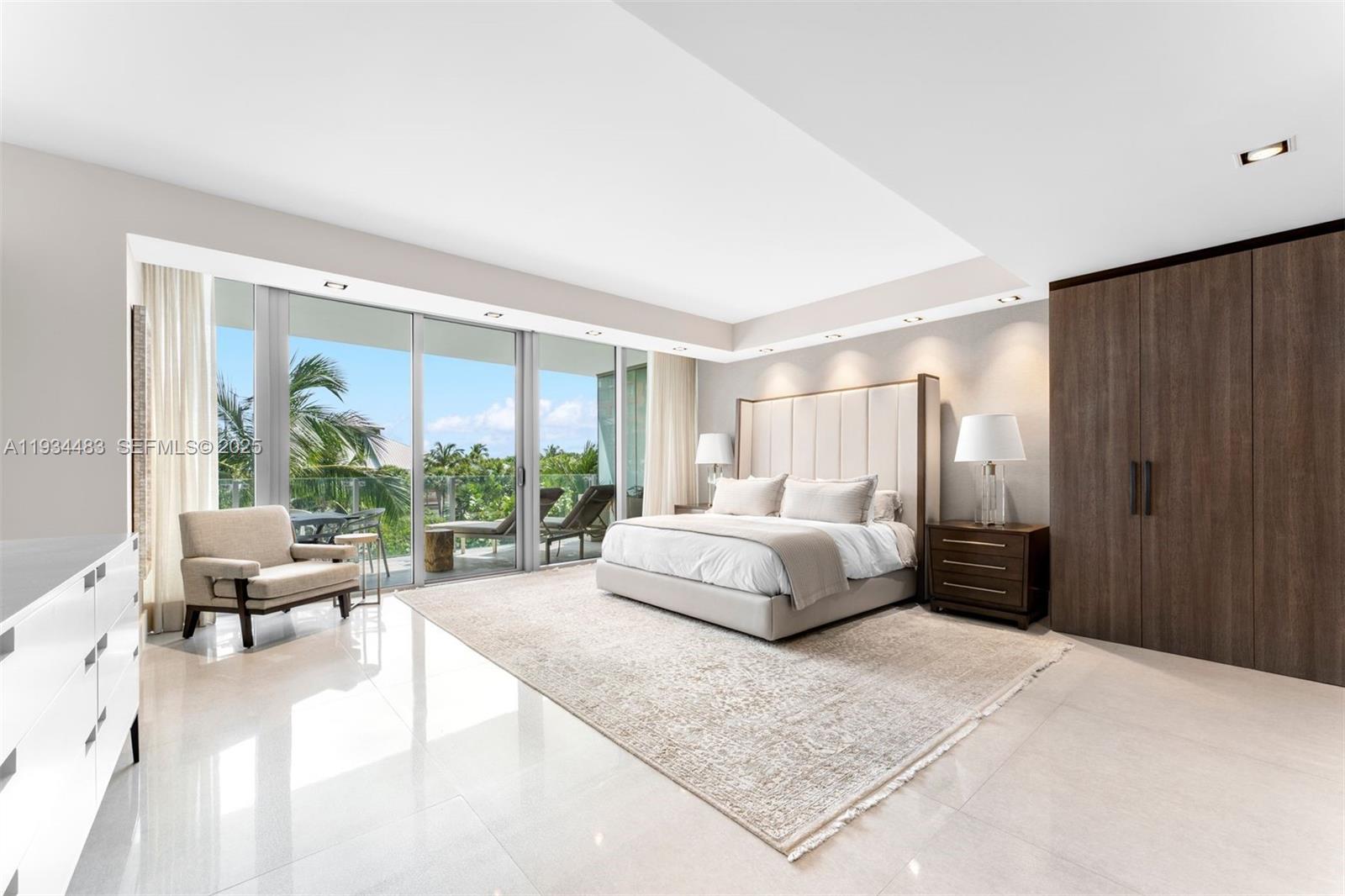 1 Collins Ave #308, Miami Beach FL 33139