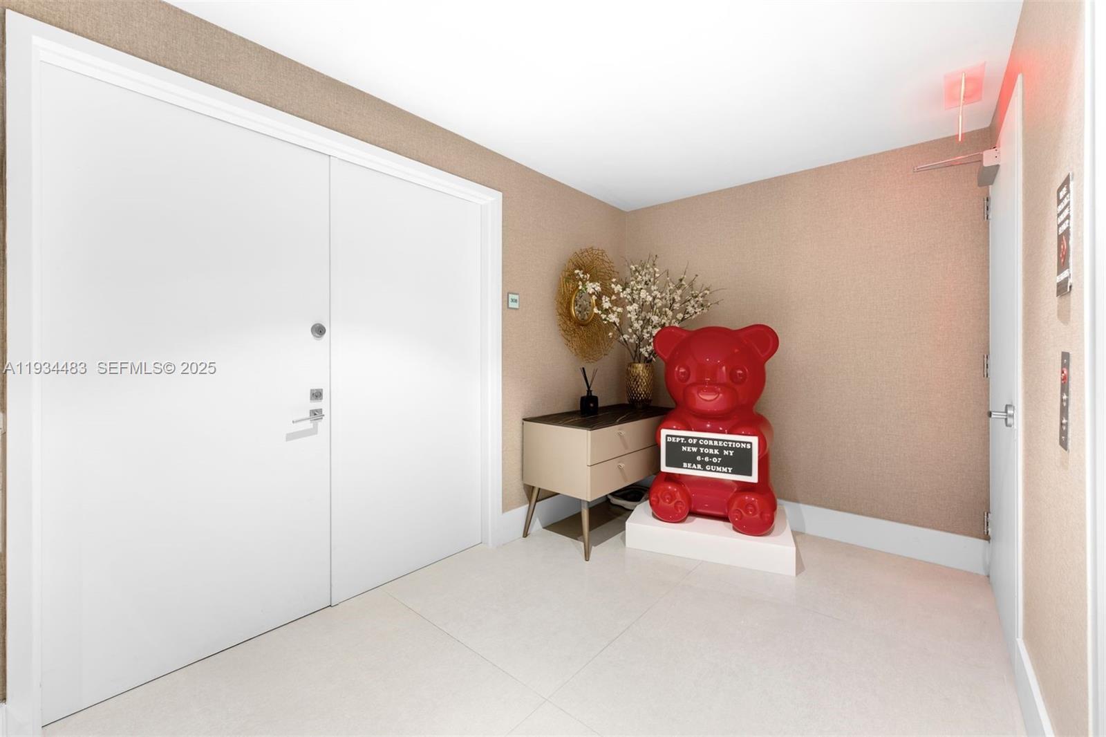 1 Collins Ave #308, Miami Beach FL 33139