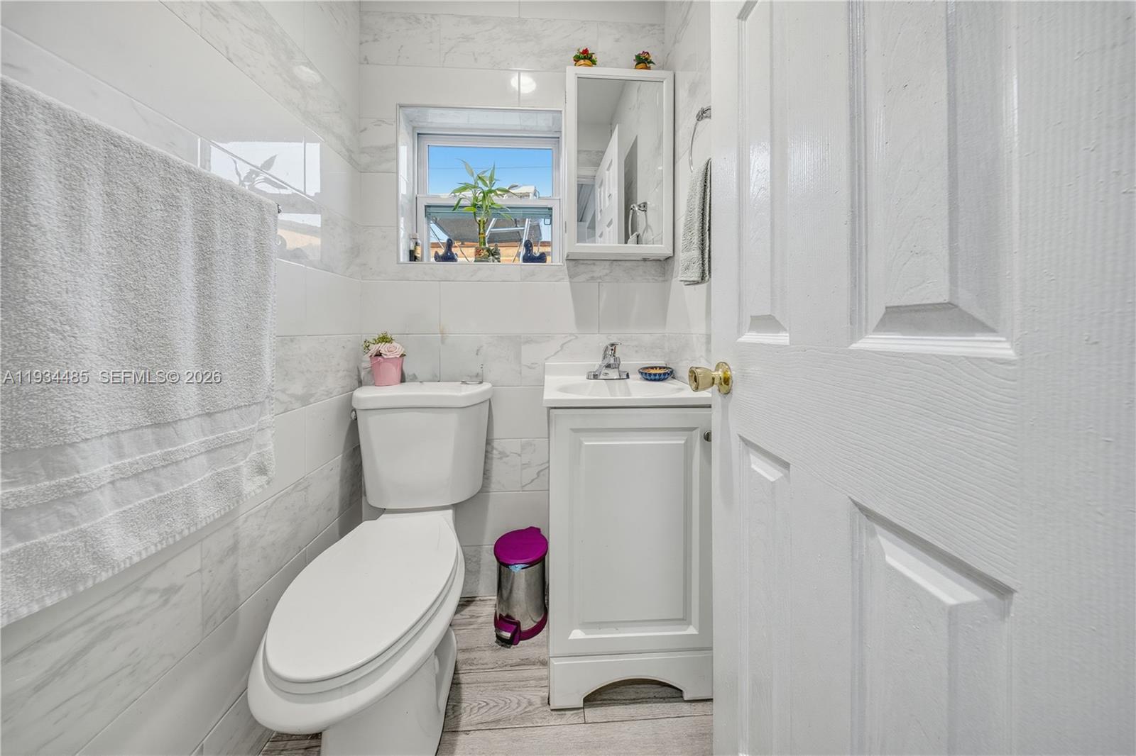 3640 SW 92nd Ave, Miami FL 33165