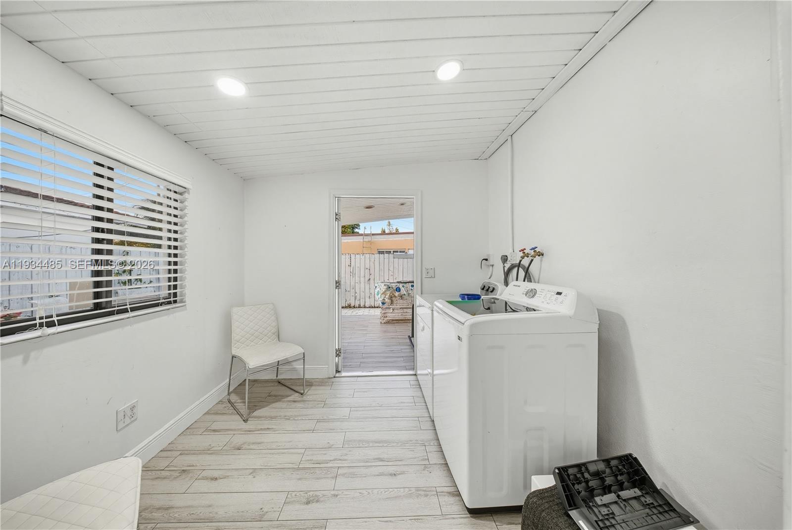 3640 SW 92nd Ave, Miami FL 33165