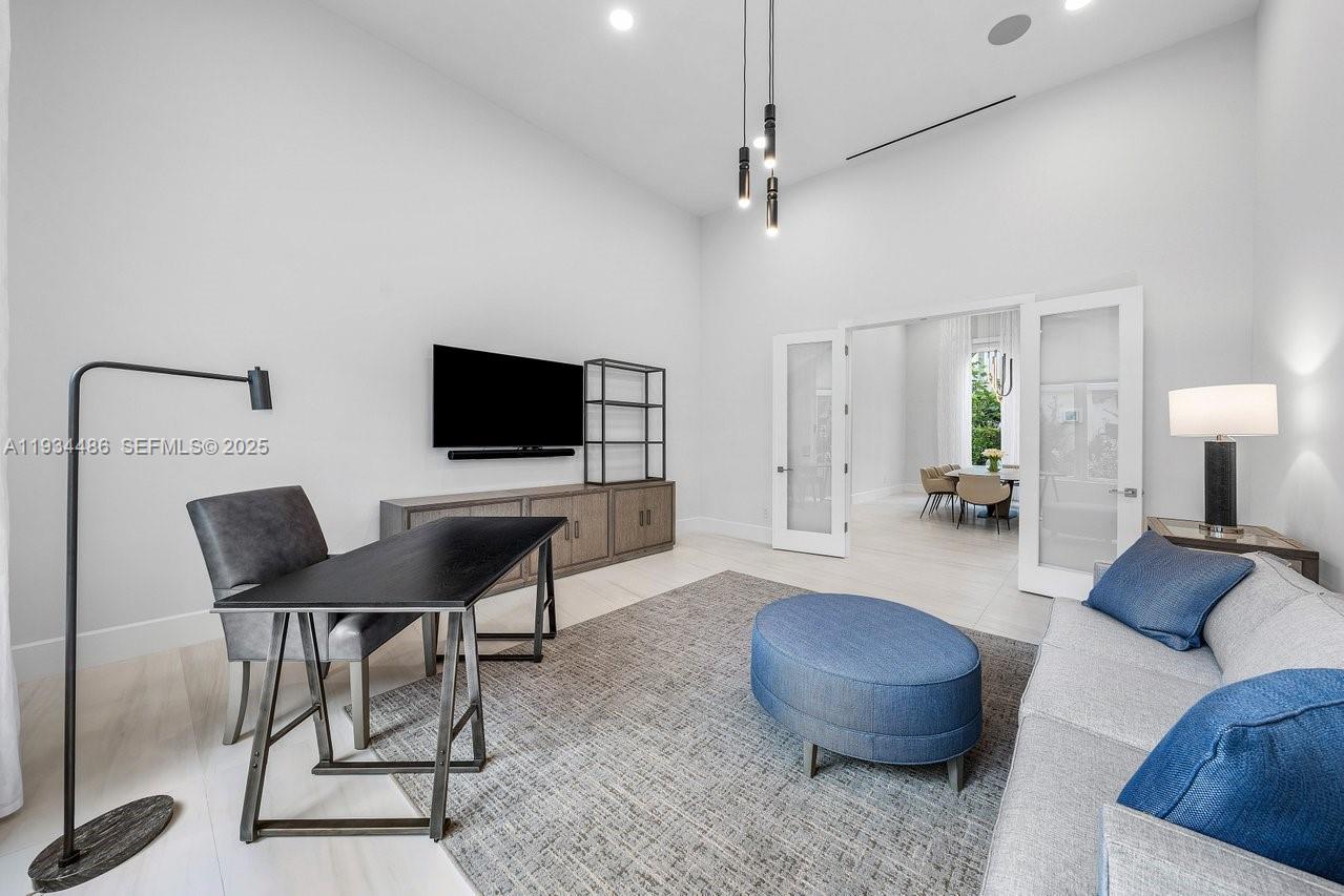 3912 Island Estates Dr #0, Aventura FL 33160