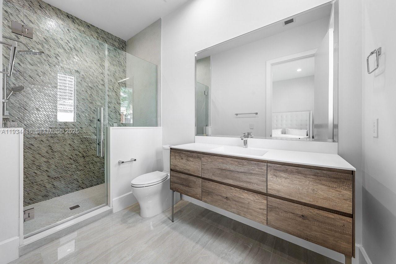 3912 Island Estates Dr #0, Aventura FL 33160