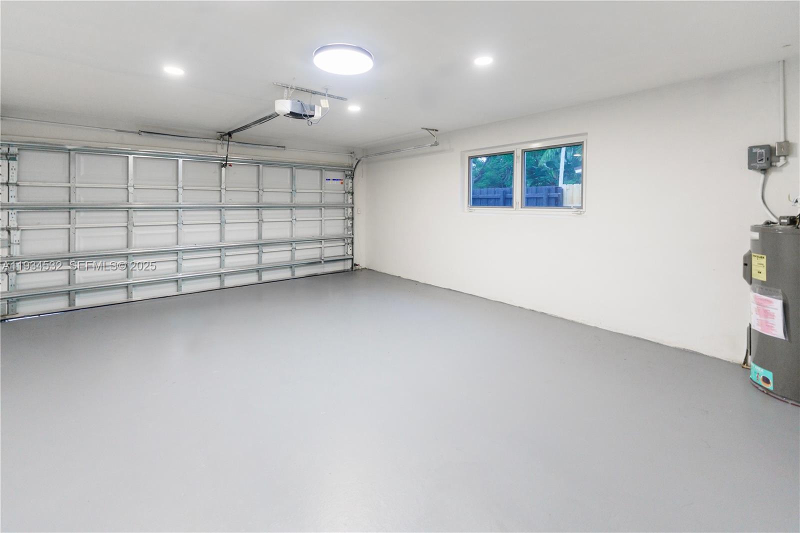 5706 NE 15th Ave, Fort Lauderdale FL 33334