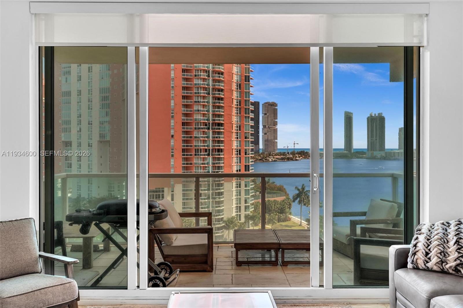 3340 NE 190th St #1109, Aventura FL 33180