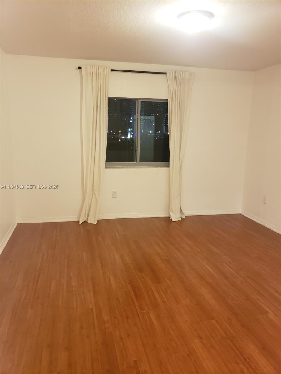36 NW 6th Ave #906, Miami FL 33128