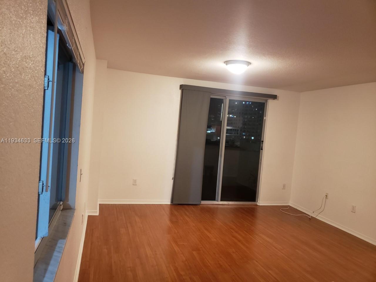 36 NW 6th Ave #906, Miami FL 33128