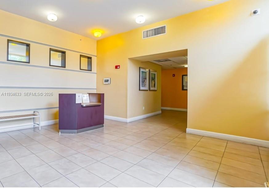 36 NW 6th Ave #906, Miami FL 33128