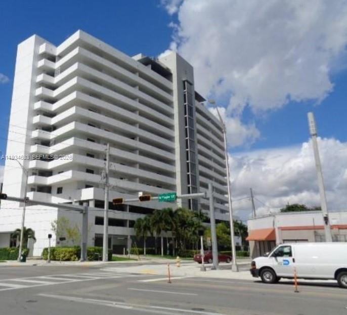 36 NW 6th Ave #906, Miami FL 33128