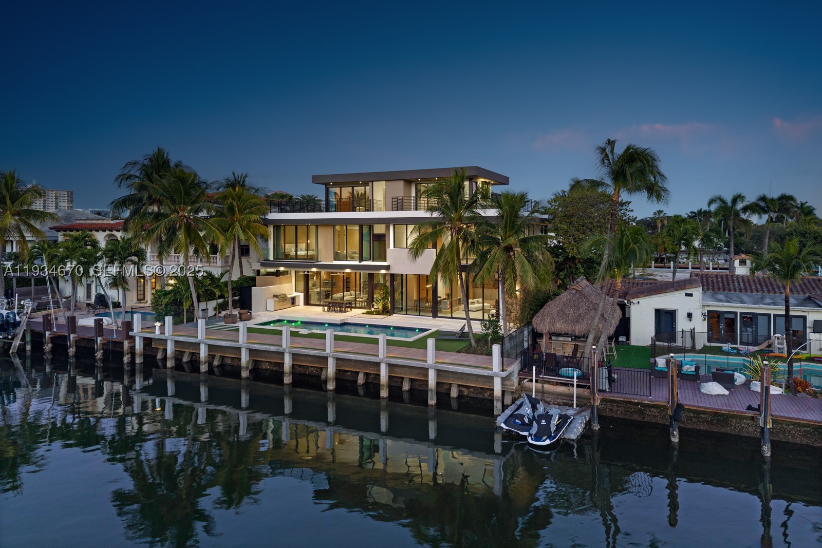 641 Flamingo Dr, Fort Lauderdale FL 33301
