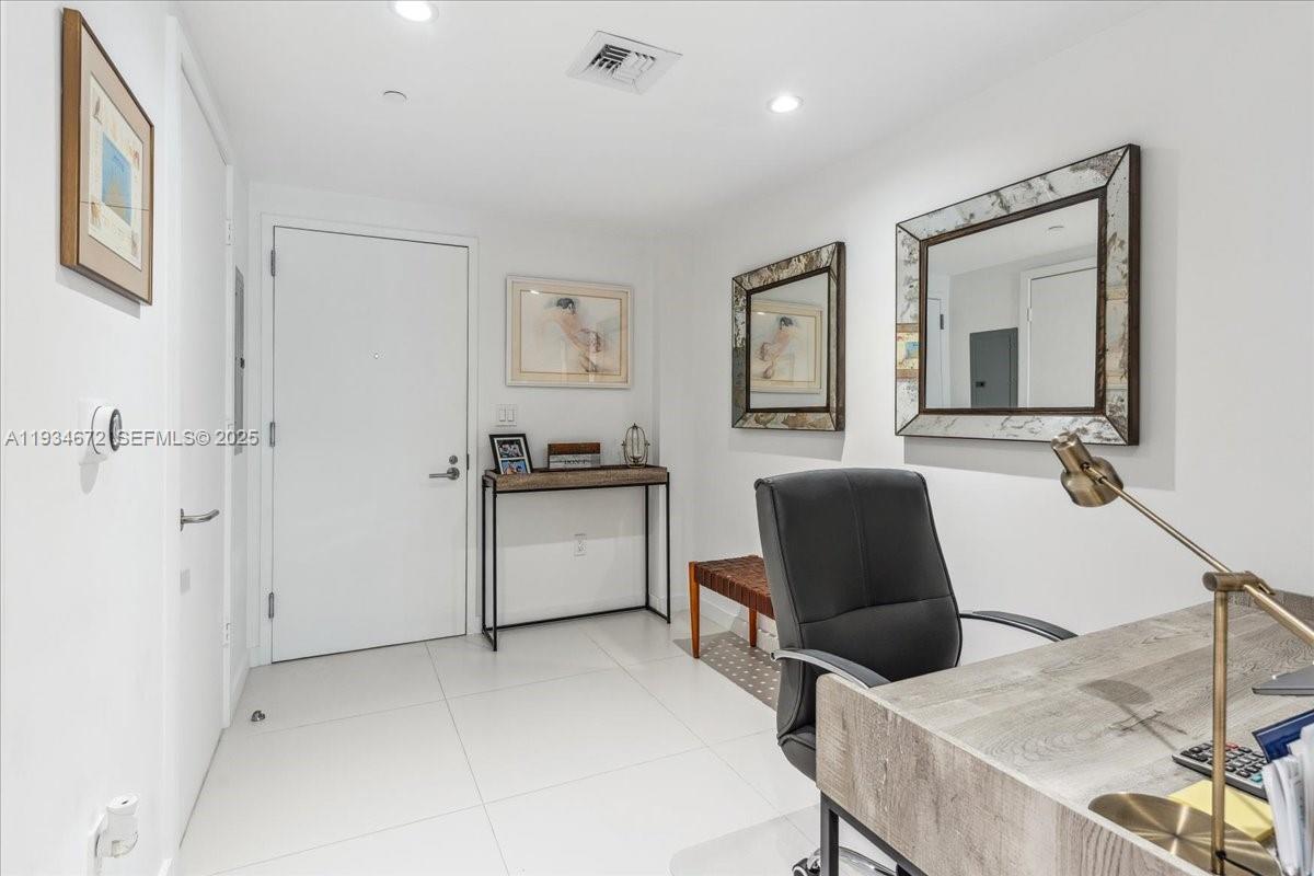 1300 S Miami Ave #3008, Miami FL 33130