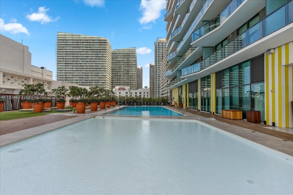 1300 S Miami Ave #3008, Miami FL 33130