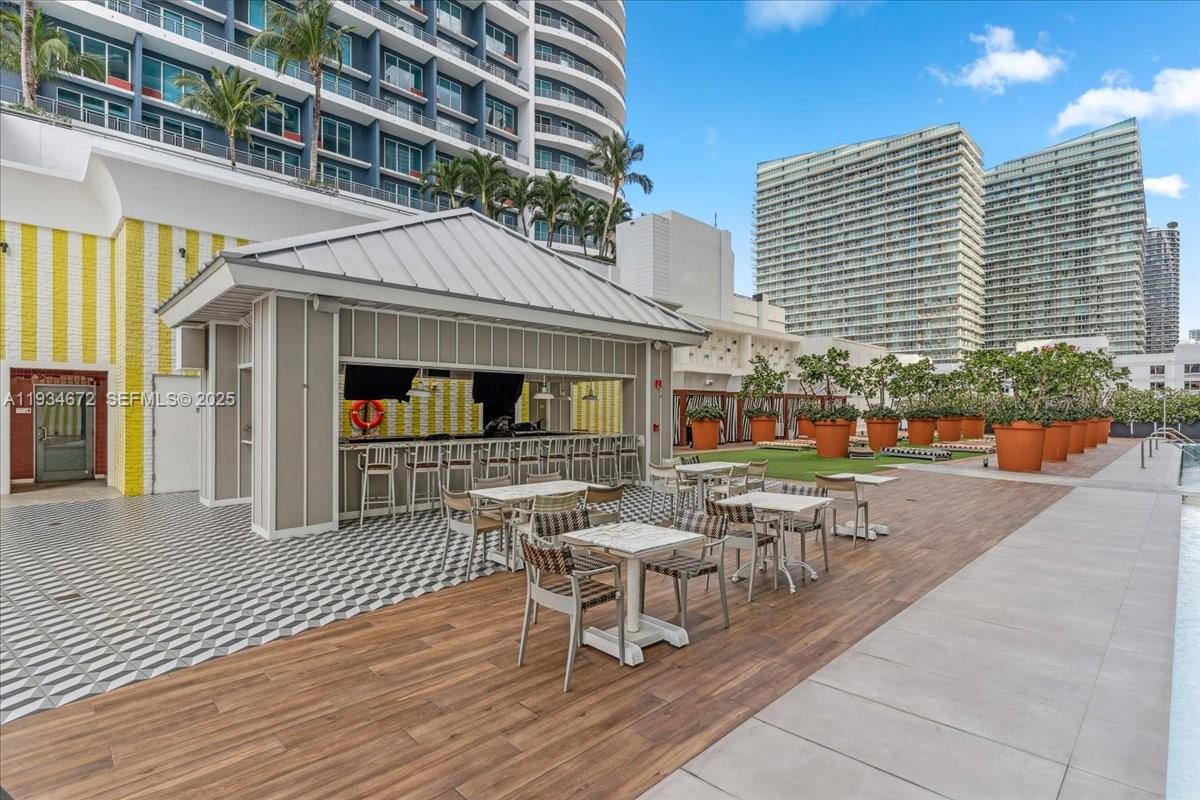 1300 S Miami Ave #3008, Miami FL 33130