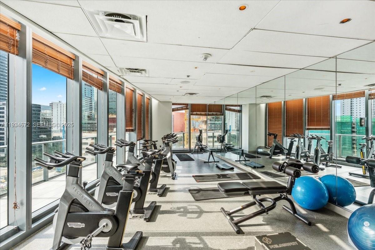 1300 S Miami Ave #3008, Miami FL 33130