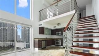 41 SE 5th St #1016, Miami FL 33131
