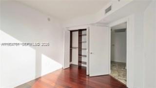41 SE 5th St #1016, Miami FL 33131