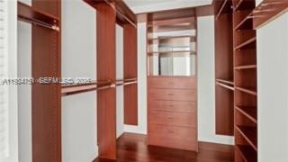 41 SE 5th St #1016, Miami FL 33131