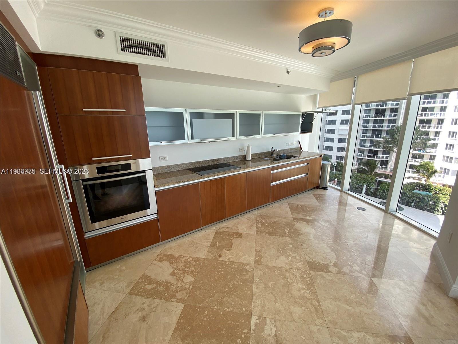 17201 Collins Ave #701, Sunny Isles Beach FL 33160