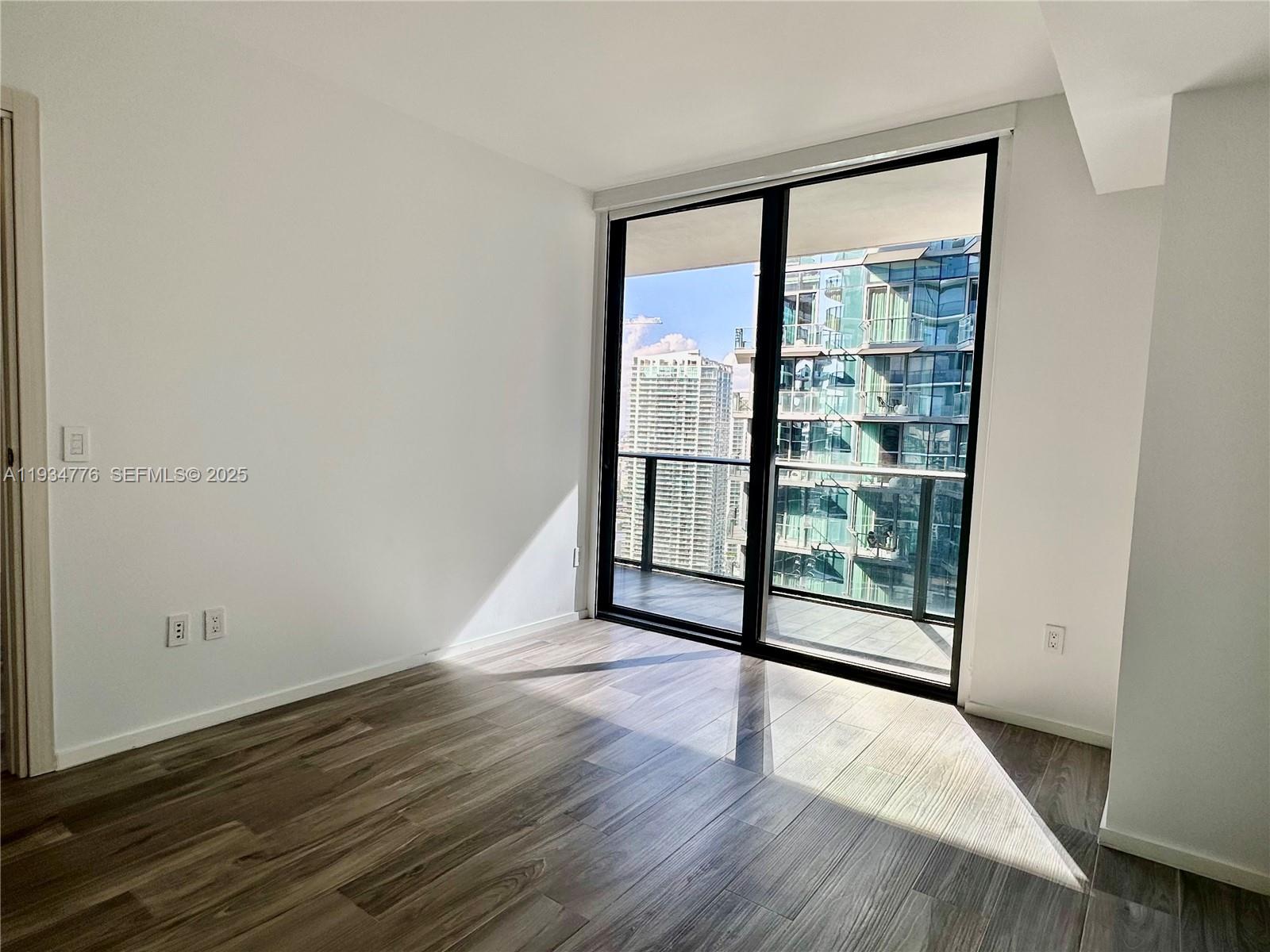 801 S Miami Ave #3807, Miami FL 33130