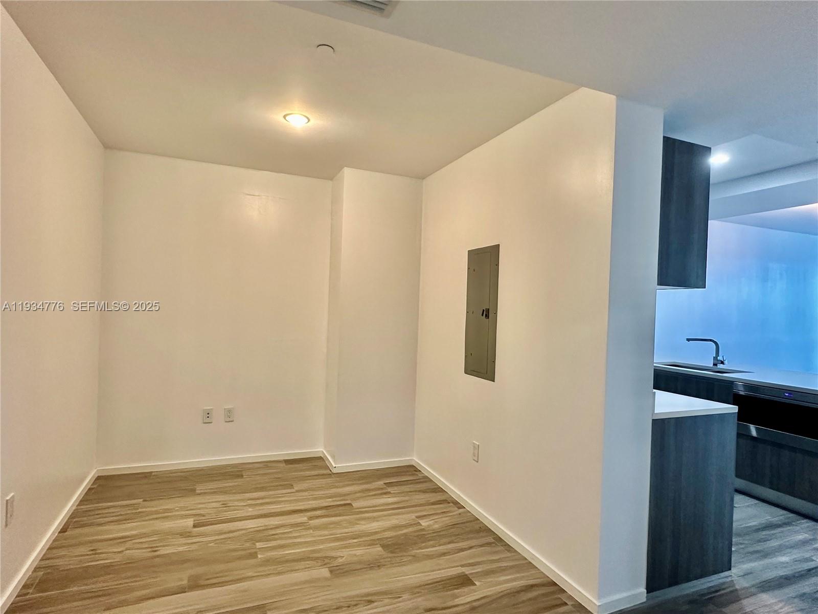 801 S Miami Ave #3807, Miami FL 33130