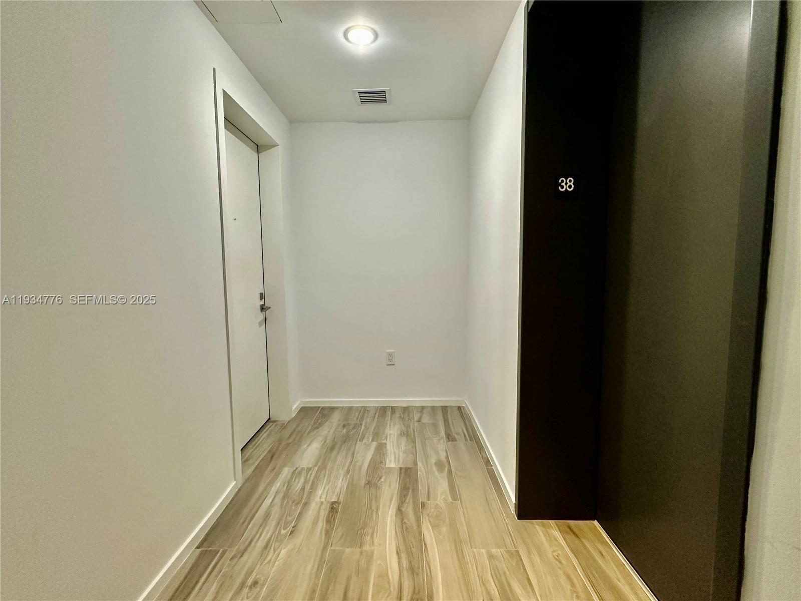 801 S Miami Ave #3807, Miami FL 33130