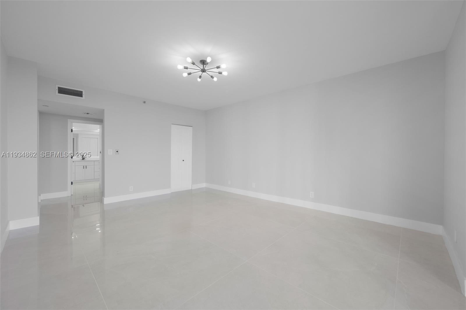 20281 E Country Club Dr #501, Aventura FL 33180