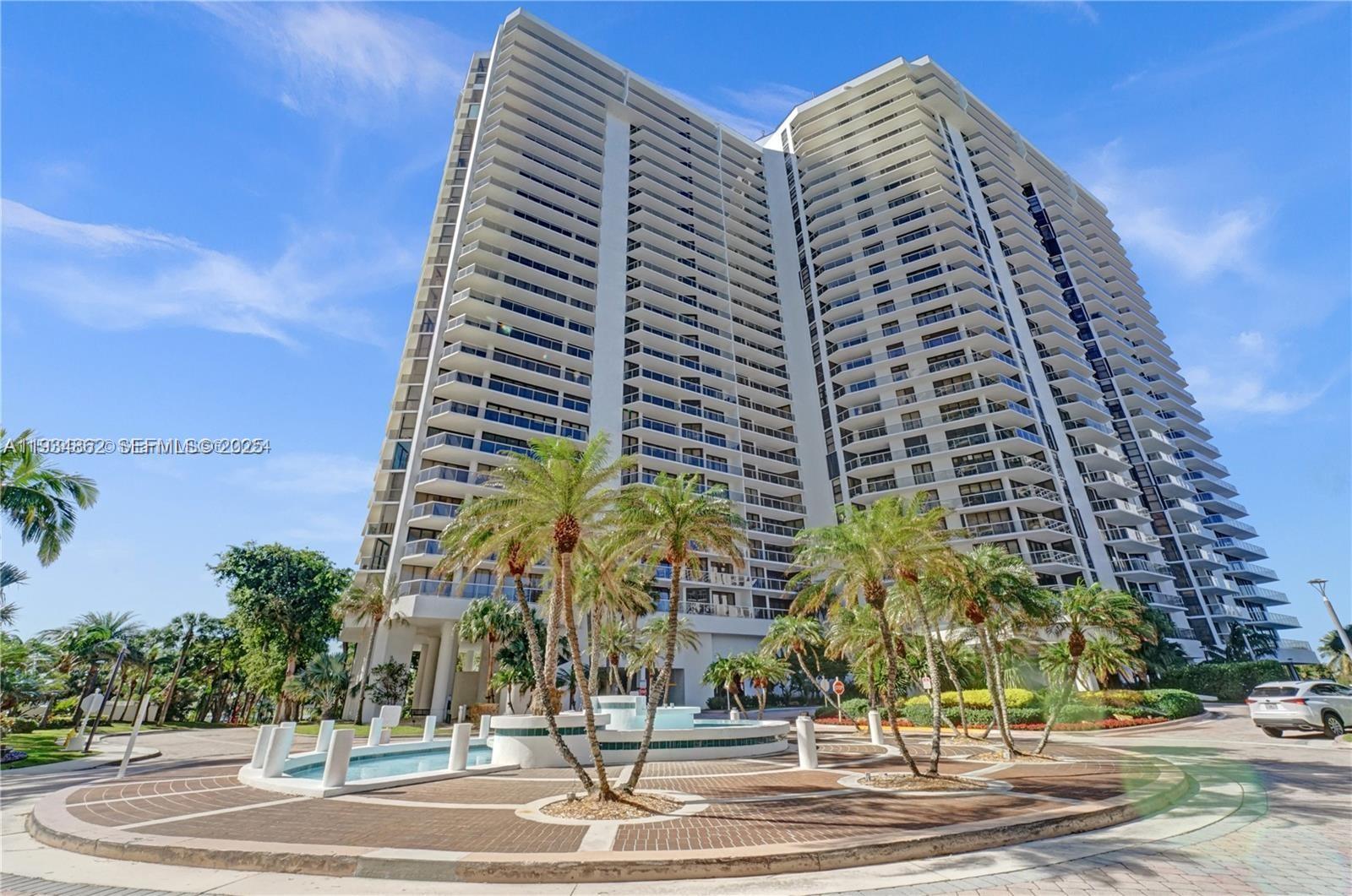 20281 E Country Club Dr #501, Aventura FL 33180