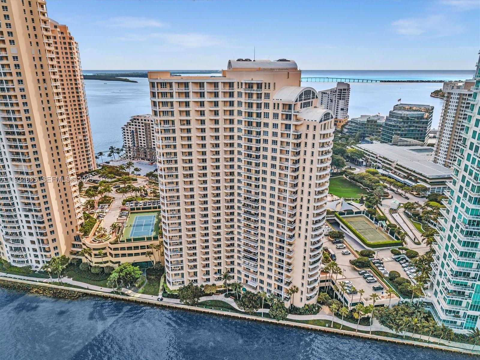 888 Brickell Key Dr #912, Miami FL 33131