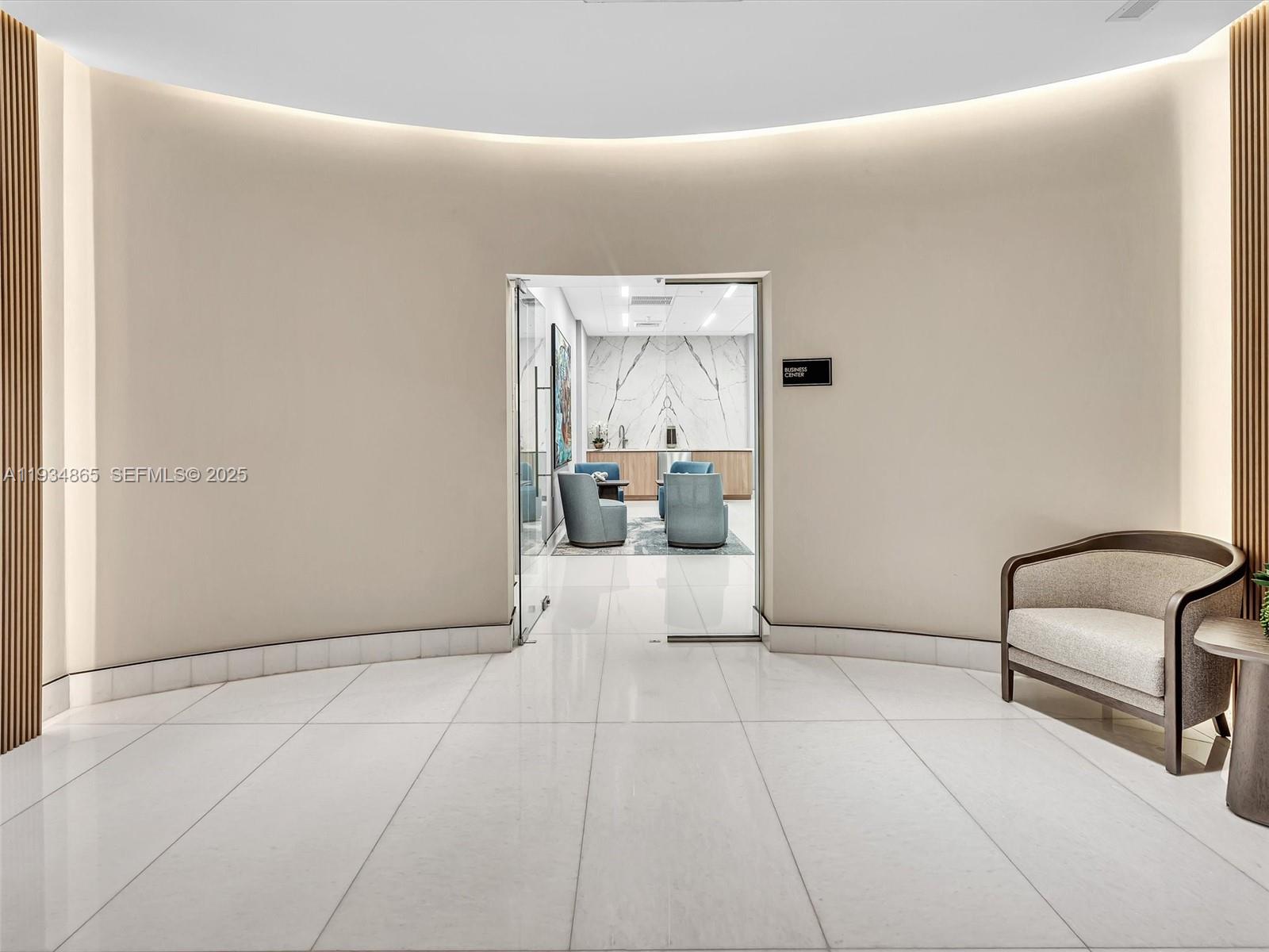888 Brickell Key Dr #912, Miami FL 33131