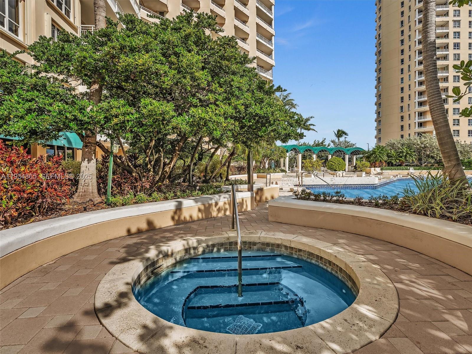 888 Brickell Key Dr #912, Miami FL 33131