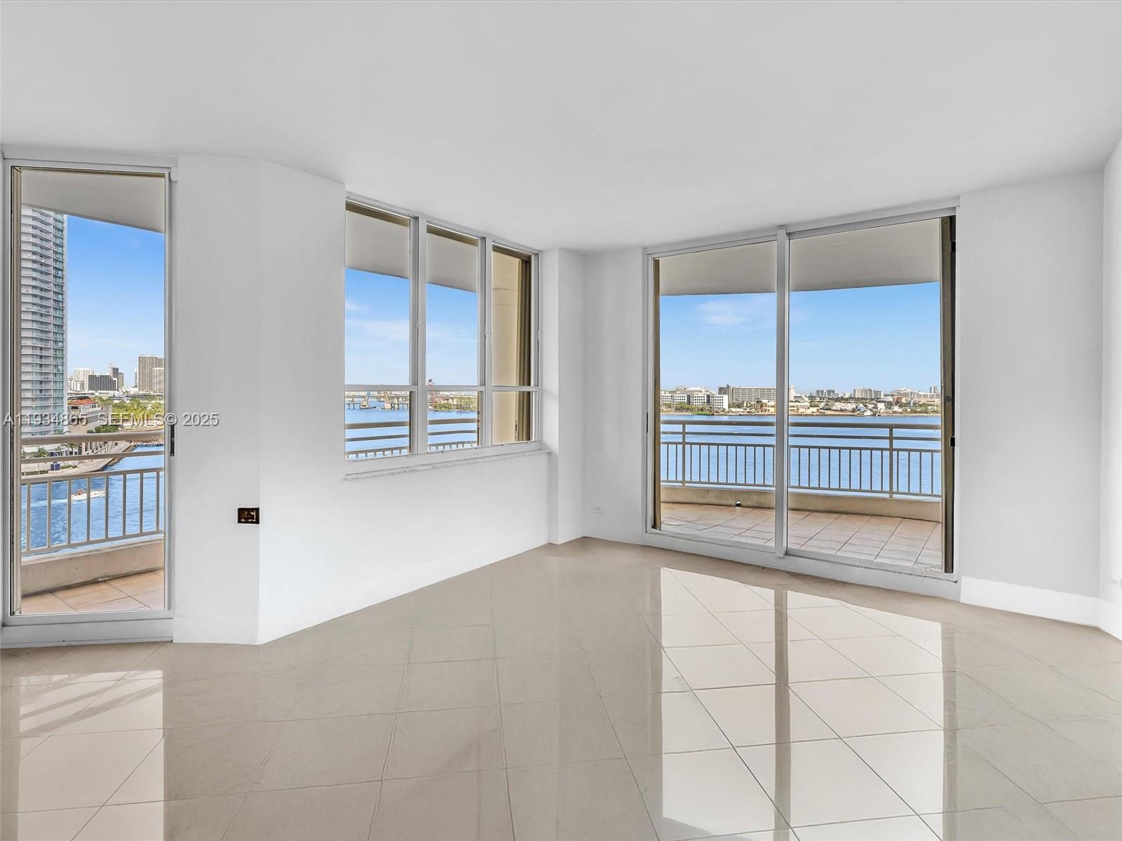 888 Brickell Key Dr #912, Miami FL 33131