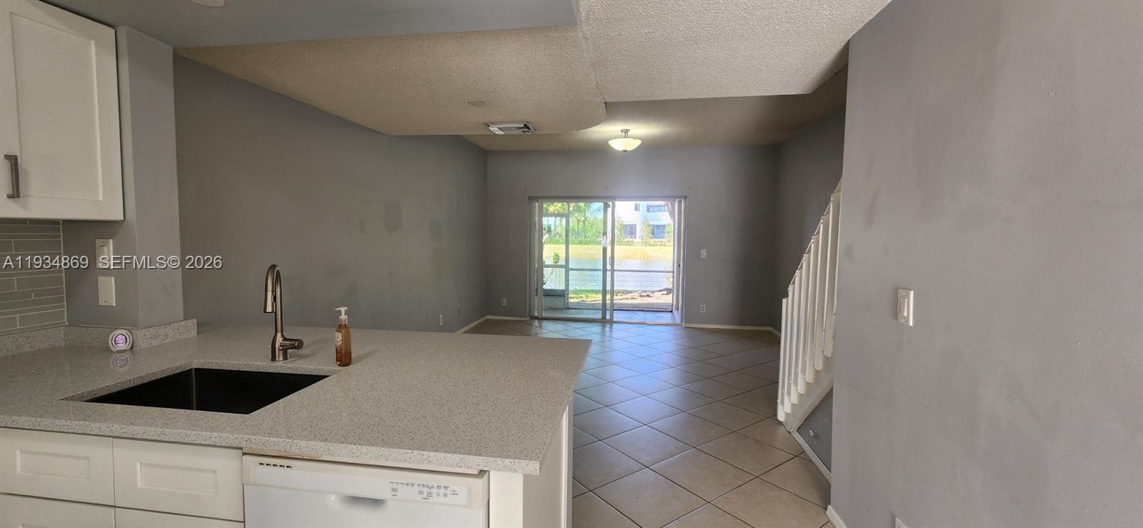 211 Mallory Ct #211, Weston FL 33326
