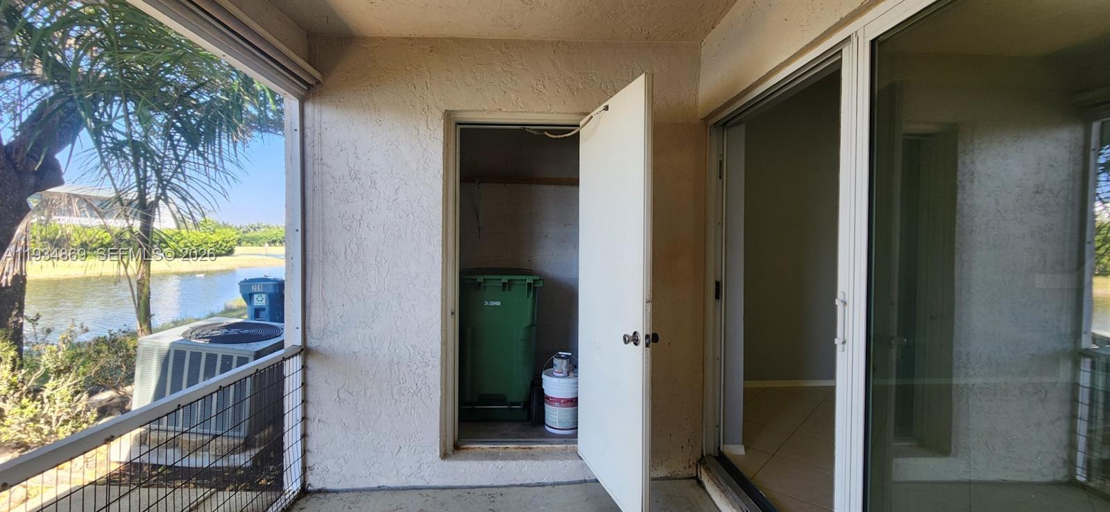 211 Mallory Ct #211, Weston FL 33326