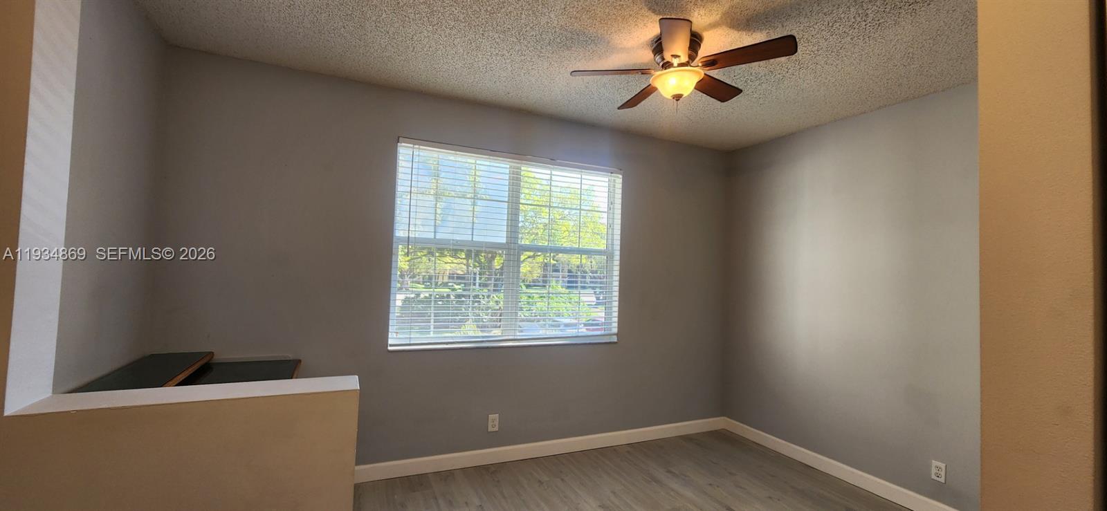 211 Mallory Ct #211, Weston FL 33326
