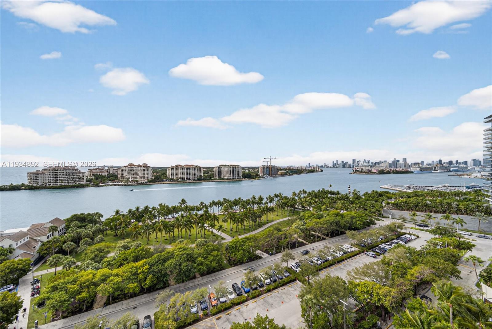 400 S Pointe Dr #1501, Miami Beach FL 33139